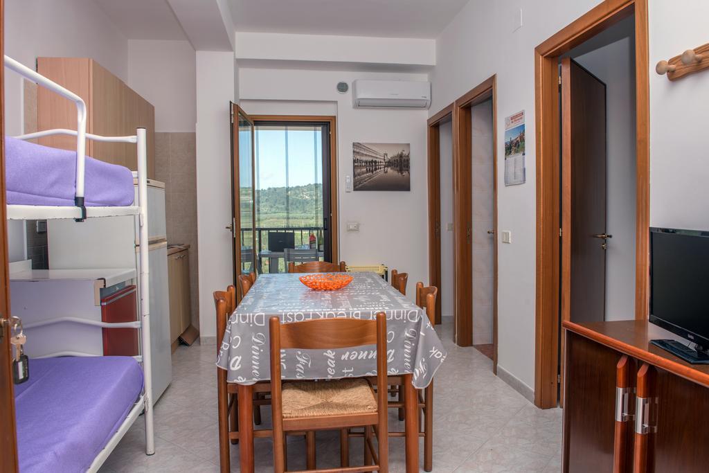 Alba Del Gargano Home เวียสเต ภายนอก รูปภาพ